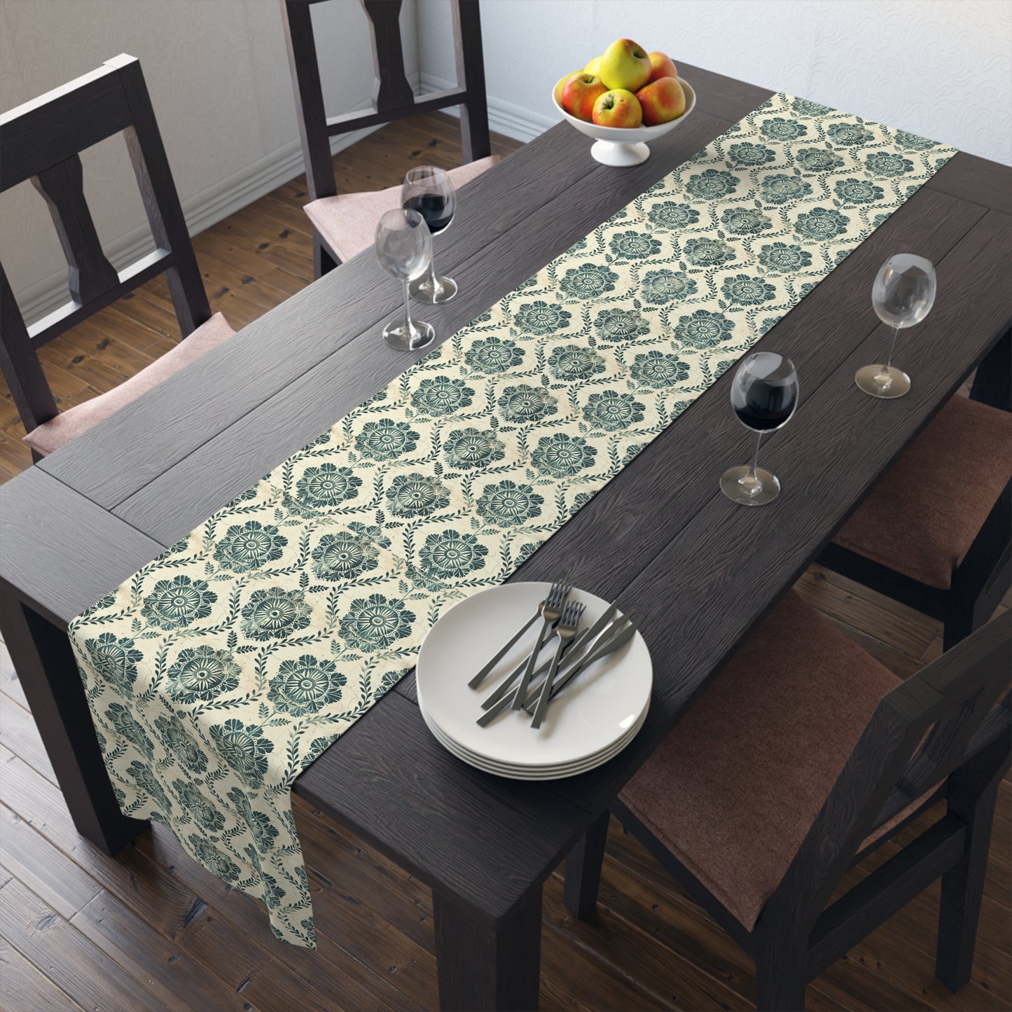 Verdant Medallion Table Runner