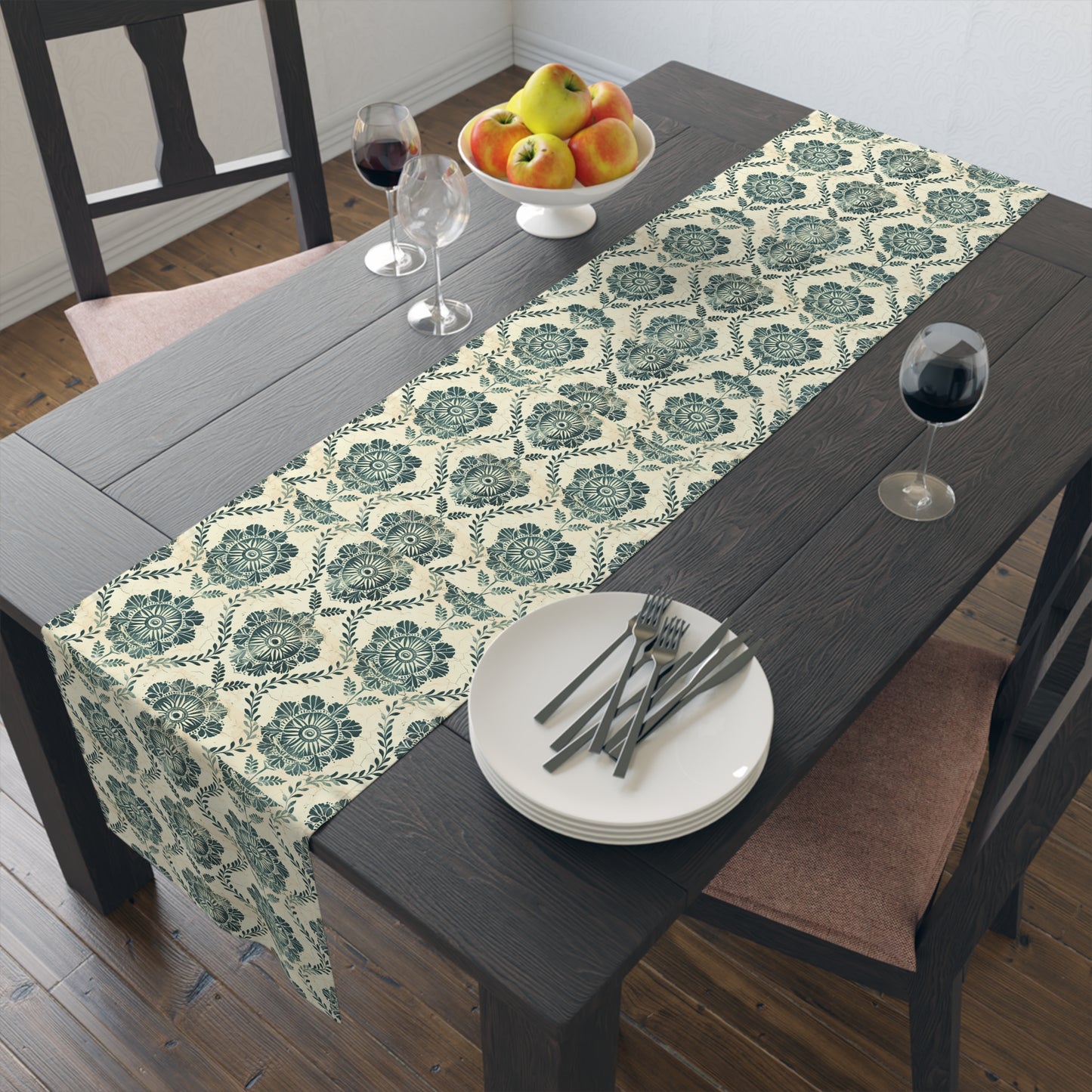 Verdant Medallion Table Runner